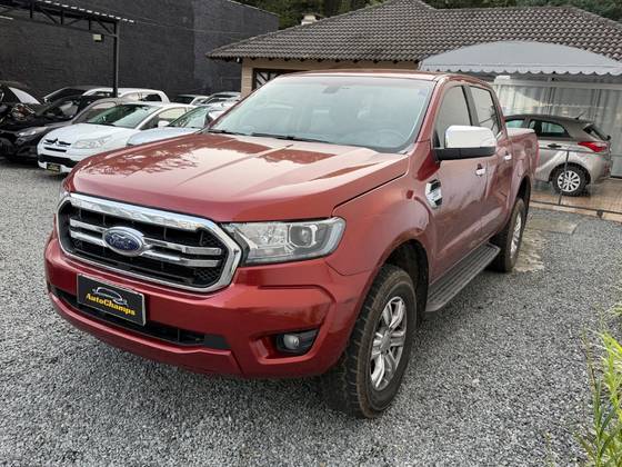 FORD RANGER 3.2 XLT 4X4 CD 20V DIESEL 4P AUTOMÁTICO FORD RANGER 3.2 XLT 4X4 CD 20V DIESEL 4P AUTOMÁTICO